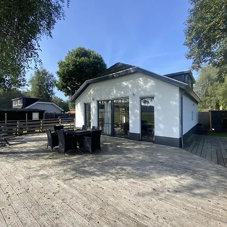 De Kolibrie Holiday home Garderen